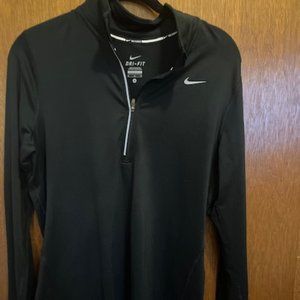 Nike Dry-fit black quarter-zip
